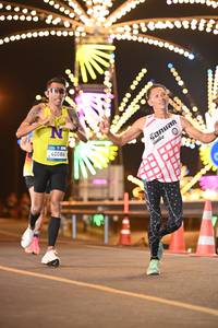 BIB: 40086
                            <button type="button" onclick="openModal(23193682)" class="btn btn-primary btn-sm float-right btn-popup" data-toggle="modal" data-target=".modal-high-quality">
                        <i class="fas fa-shopping-cart"></i> Add to Cart
                    </button>
                                            <button type="button" onclick="isThisMe(23193682, true)" class="btn btn-success btn-sm float-right btn-popup btn-isme hidden" data-toggle="tooltip" data-placement="bottom" title="นี่คือรูปของคุณใช่ไหม คลิกที่นี่เพื่อเอาเข้าอัลบั้ม">
                        <i class="fas fa-plus"></i> Add to album
                    </button>
                    <button type="button" onclick="isThisMe(23193682, false)" class="btn btn-warning btn-sm float-right btn-popup btn-isnotme hidden">
                        <i class="fas fa-ban"></i> Remove from album
                    </button>